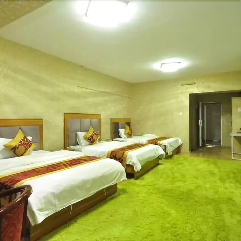 Куньмин: ZhongSheng Hotel (Kunming Dianchi Aegean Shopping Park)