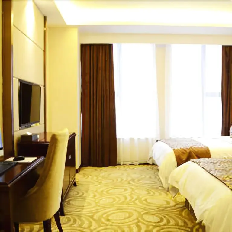 Юэян: Furong International Hotel