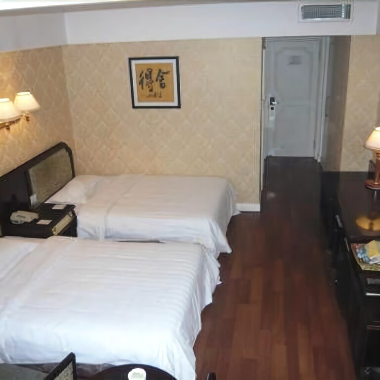 Муданьцзян: Fushun Tiantian Hotel (Mudanjiang High-speed Railway Wanda Branch)