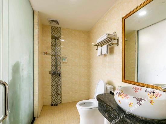 Гуанчжоу: Dongping Hotel (Guangzhou Baiyun Dongping Subway Station)