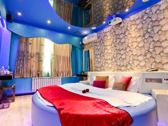Цзинань: Aizhiyuan Movie Themed Hotel