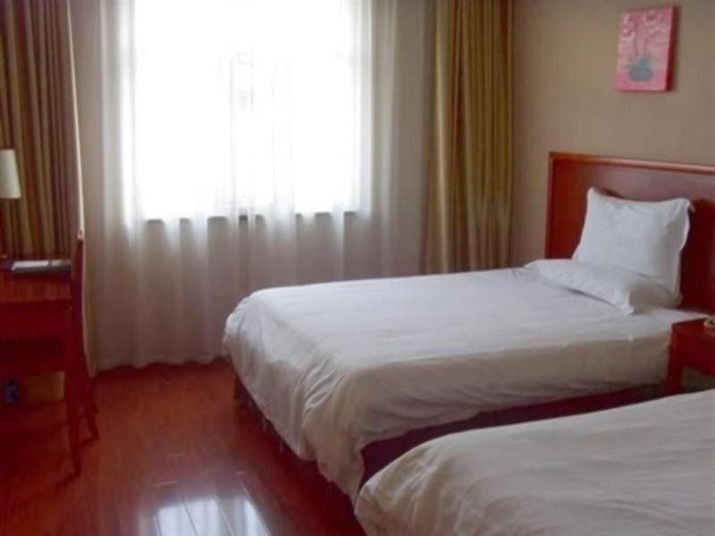 Нанкин: Green Tree Inn Nanjing South Daqiao Road Jinying Hotel