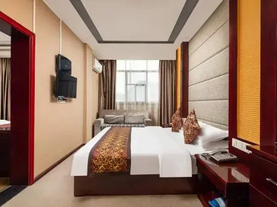 Аньшунь: Yuanxuan Hotel (Anshun Xintiandi Food Street)