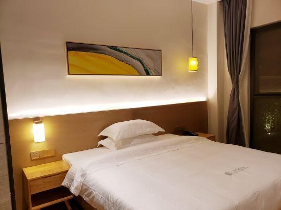 Гуанчжоу: Ling Er Ling Hotel