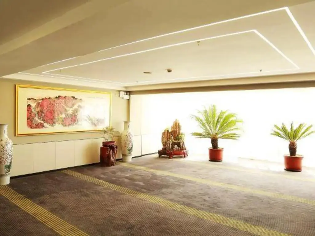 Баотоу: 7Days Inn Chain Hotel (Baotou Zhengxiang Wanda Plaza)
