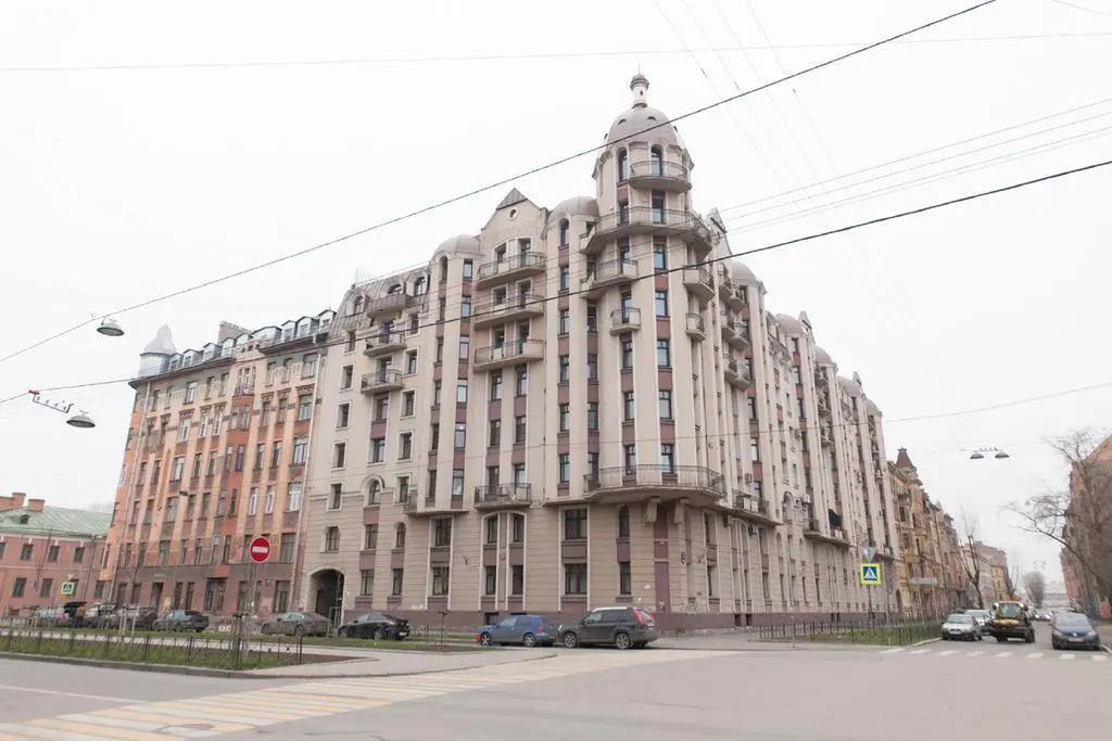 Санкт-Петербург: A-RENT na Mozhayskoy