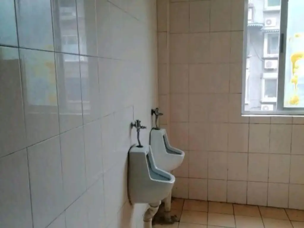 Чэнду: Jiujiu Hotel