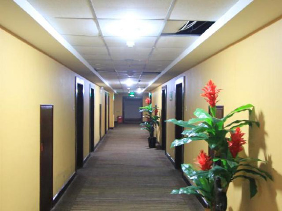 Чунцин: 重庆钢花大酒店