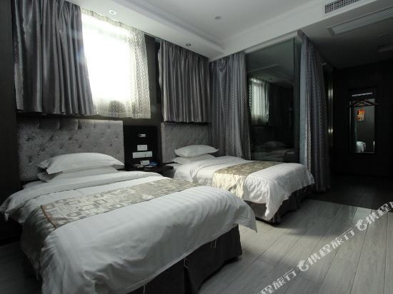 Ухань: Paijunyun Hotel (Wuhan Duoluokou Great Market Five Ring Sports Center Branch)