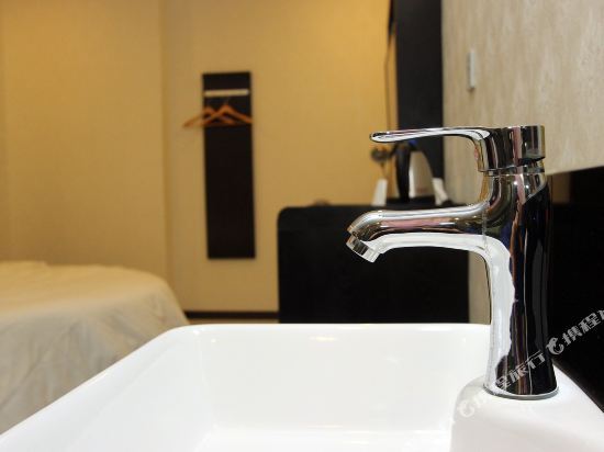 Ухань: Paijunyun Hotel (Wuhan Duoluokou Great Market Five Ring Sports Center Branch)