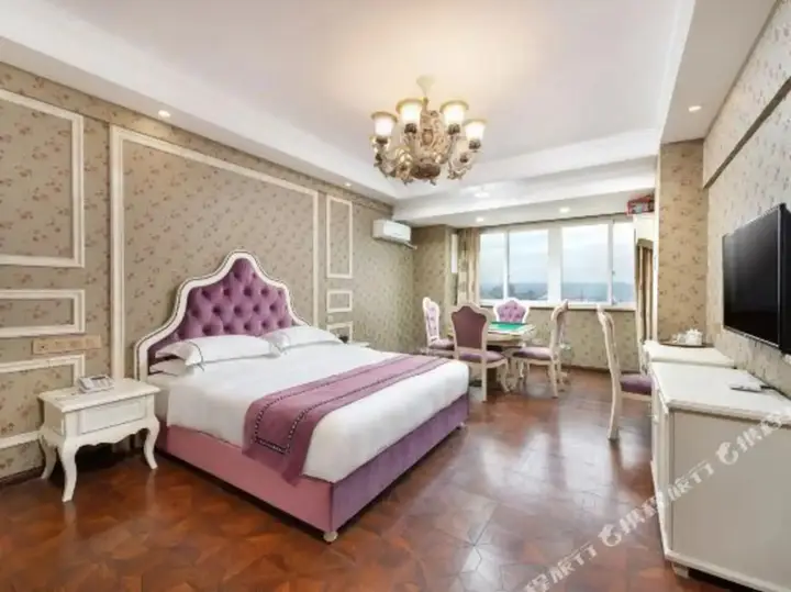 Чунцин: Chongqing Juhao Wanjia Hotel (Jintong Road Subway Station, Auto Expo Center)