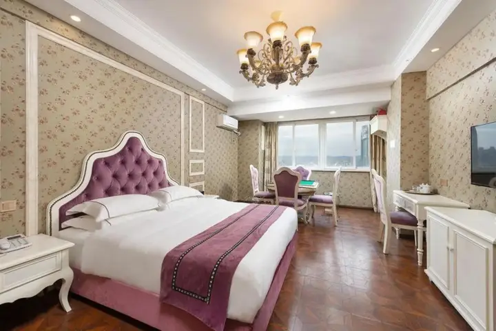 Чунцин: Chongqing Juhao Wanjia Hotel (Jintong Road Subway Station, Auto Expo Center)