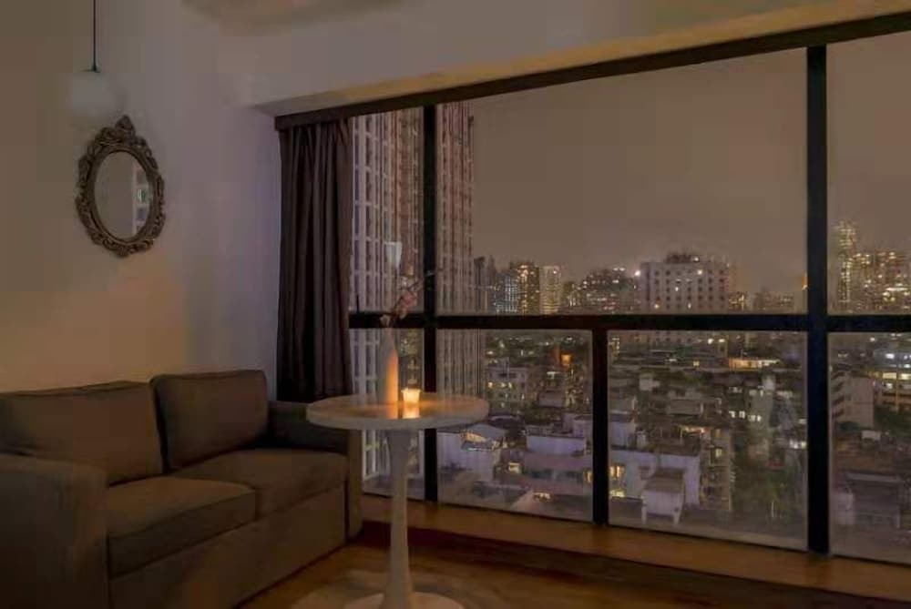 Гуанчжоу: De La Reine Bar  Spa Hotel Guangzhou