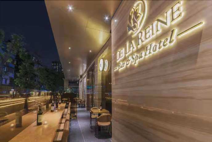 Гуанчжоу: De La Reine Bar Spa Hotel Guangzhou