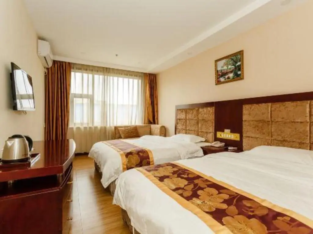 Чэнду: Hongda First Hotel Chengdu