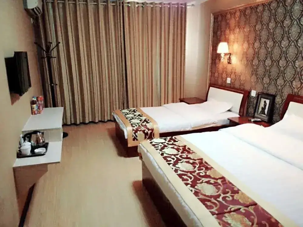 Luoyang Jushang Hotel (Jiulongtai) — фото 1