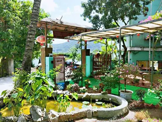 Санья: Yalong Bay Yuan Fang Zai Tian Bian Boutique Inn