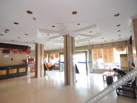 Нинбо: Homeinn · neo (Ningbo Waitan Bridge Subway Station Raffles Plaza)