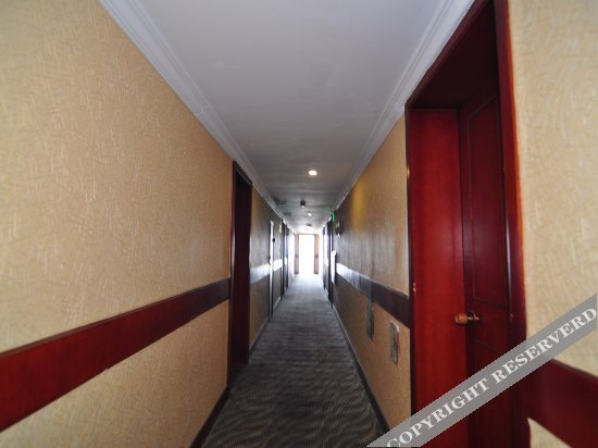 Нинбо: Homeinn · neo (Ningbo Waitan Bridge Subway Station Raffles Plaza)