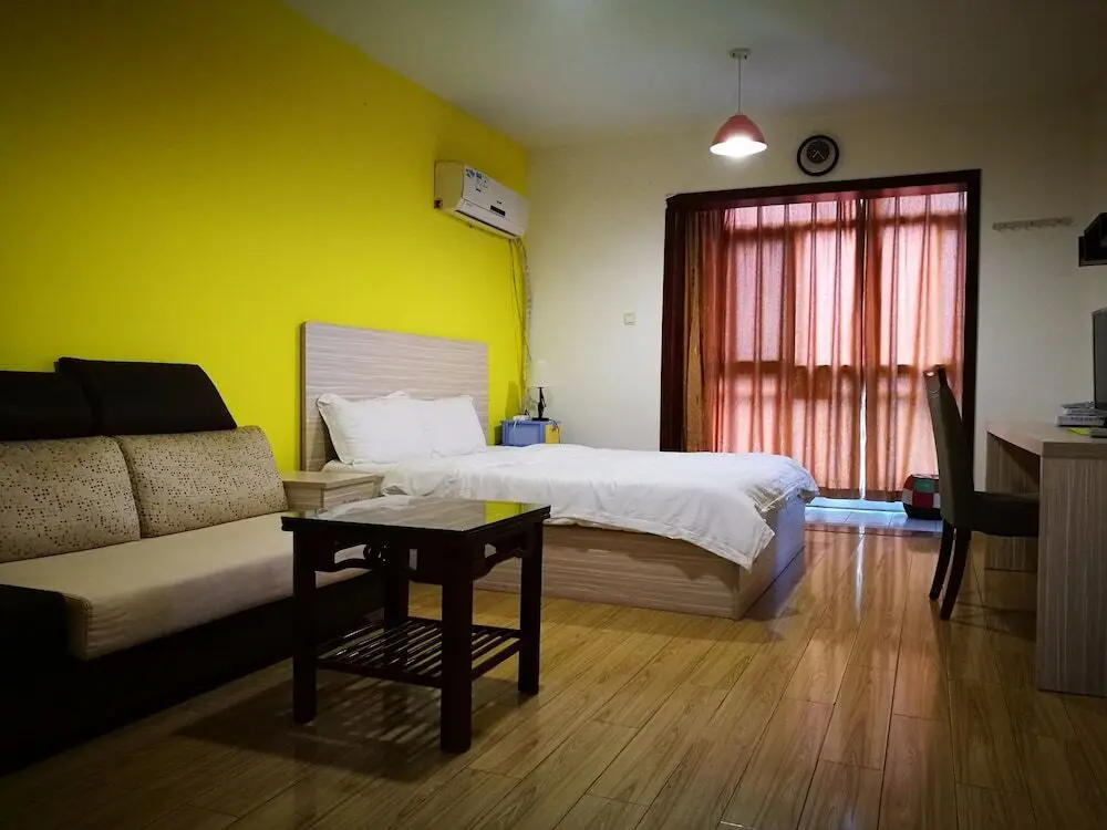 Чэнду: Merry Hotel