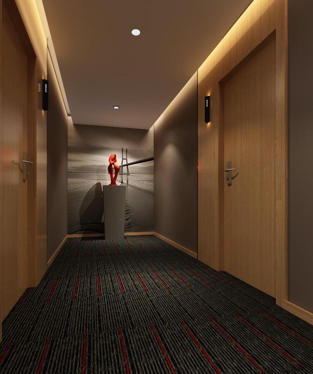 Тяньцзинь: Thank Inn Hotel Tianjin Meijiang Convention And Exhibition Center