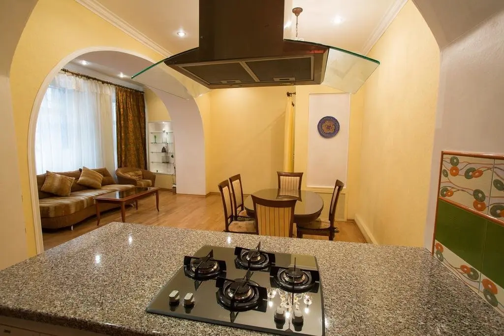 Санкт-Петербург: Bergus Apartments Near Admiralteyskaya