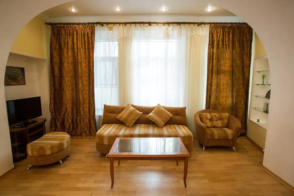 Санкт-Петербург: Bergus Apartments Near Admiralteyskaya