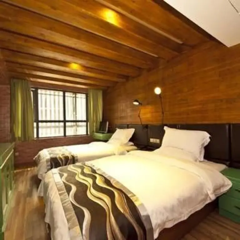 Фучжоу: Tata Theme Hotel