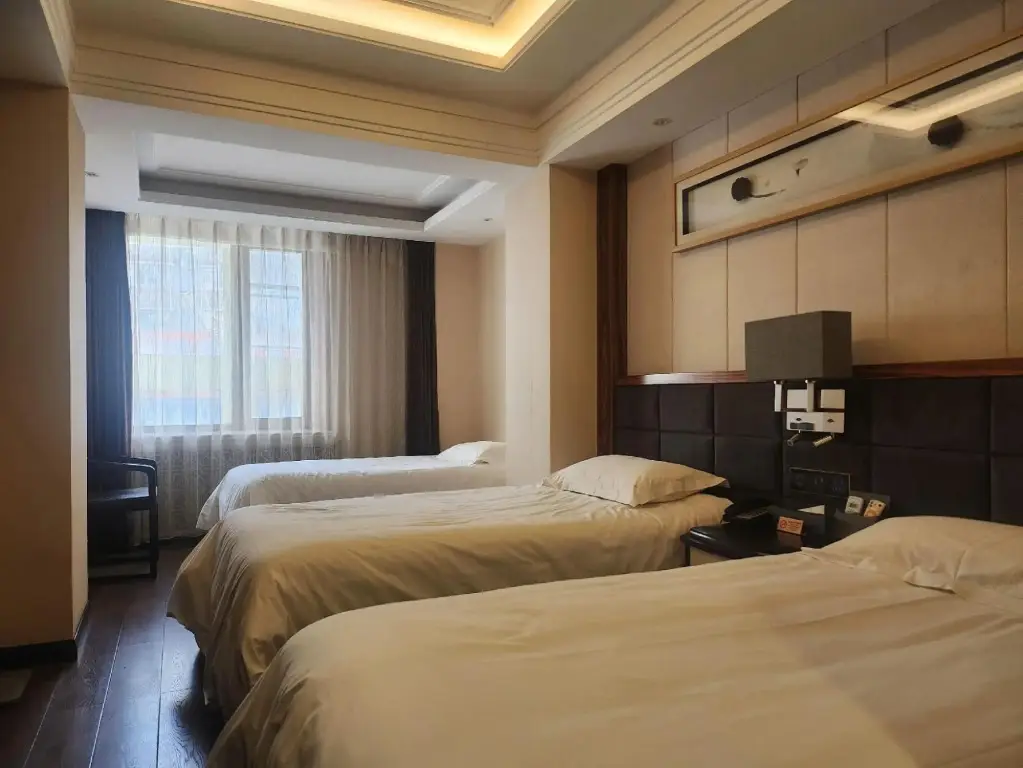 Харбин: Jia Chen Business Hotel