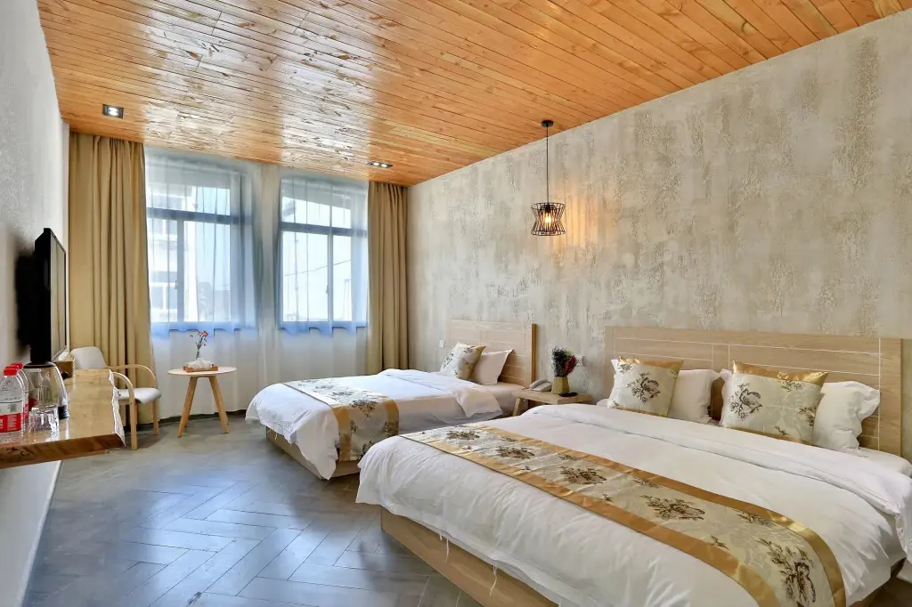 Цзясинь: Qingyue Flower House Hotel Wuzhen