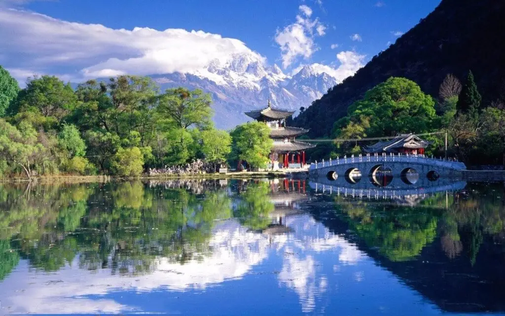 Ухань: Lavande Hotel Kunming Hi-tech Zone