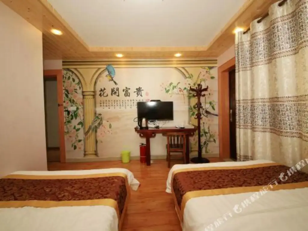 Шанхай: Yujia Inn
