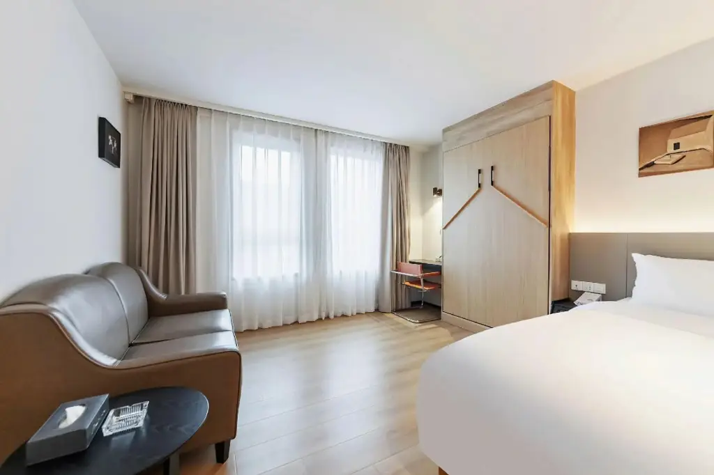 Сямынь: Allston Hotel (Xiamen Zhongshan Road Bailuzhou Park)