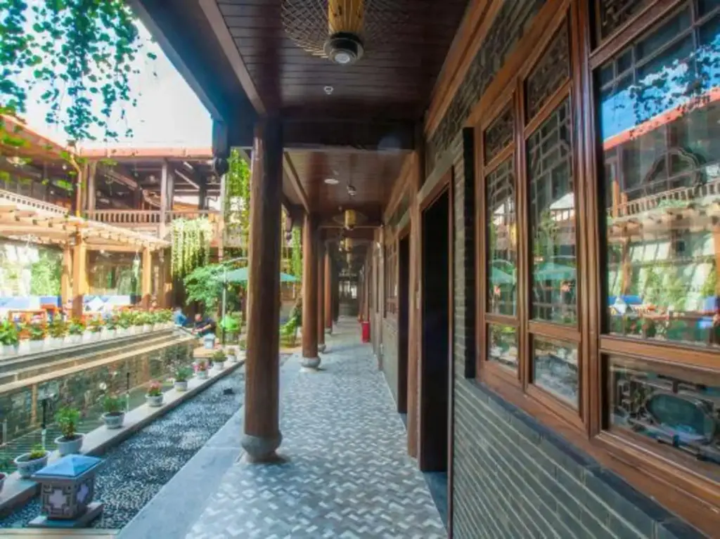 Лицзян: Lijiang Qupin Life Inn (East Gate Branch of Shuhe Ancient Town)
