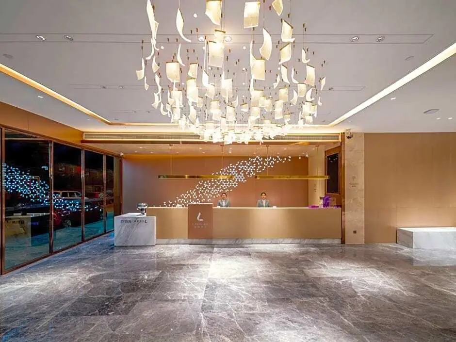 Мейчжу: Lavande Hotel Chaozhou Chaofeng Road Hexie Build Harmonious