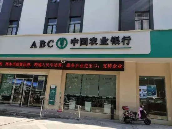 Наньчан: 金太阳精品酒店(莲塘二中柏岗地铁站店)
