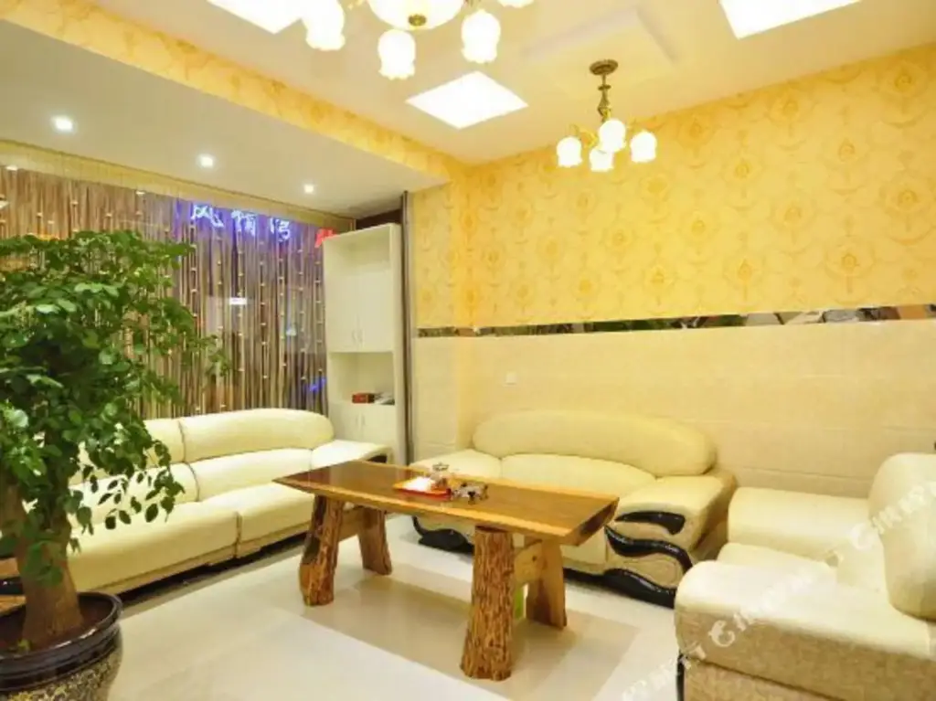 Куньмин: Yilv Hostel