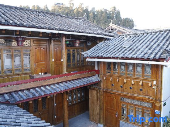Лицзян: Lijiang Mengenju Inn
