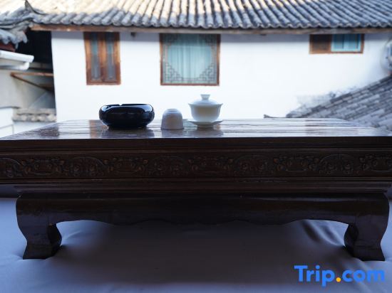 Лицзян: Lijiang Mengenju Inn