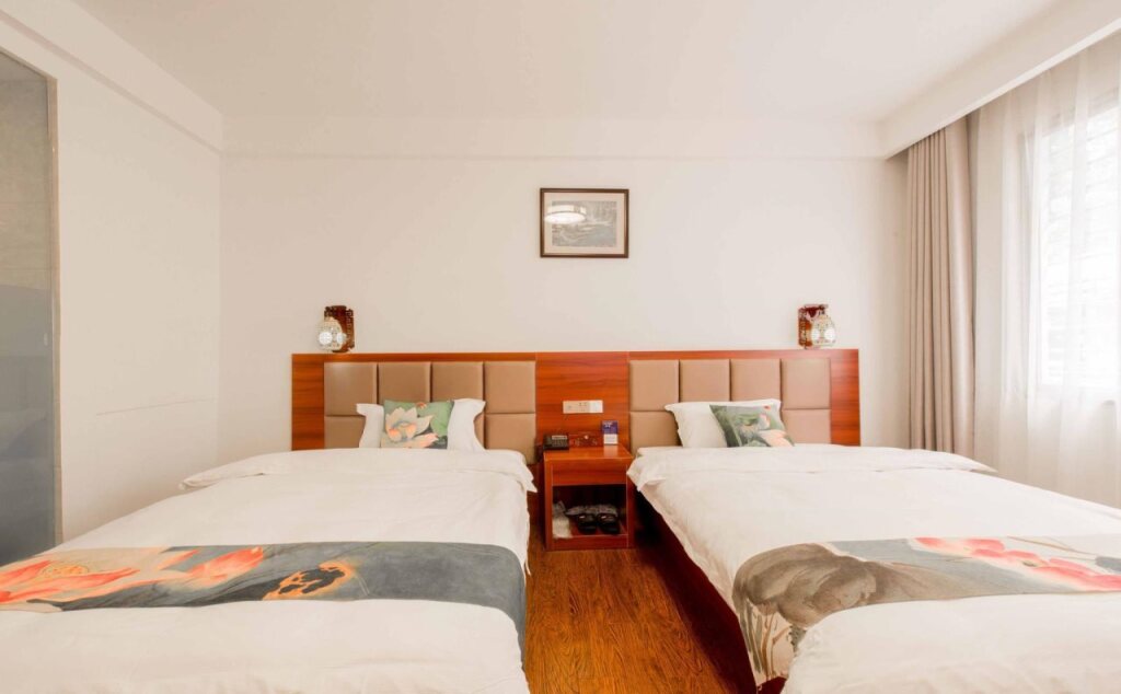 Яншо: Yangshuo XiangYi Inn
