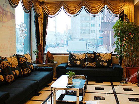 Lanbaoshi Holiday Hotel — фото 1