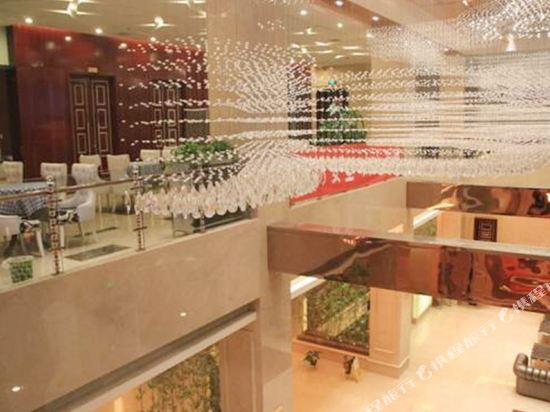 靖边环亚大酒店 — фото 1