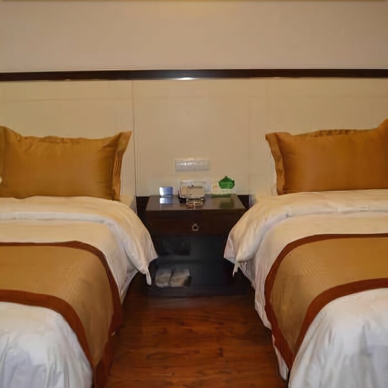 Чжанцзякоу: Huatian Caohai Holiday Hostel