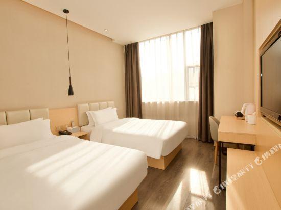 Шанхай: Yongcheng hotel shanghai Jinshajiang road Fengzhuang subway station shop
