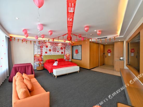 Цзилинь: Shengjia Holiday Hotel (Jilin Tianjin Street)