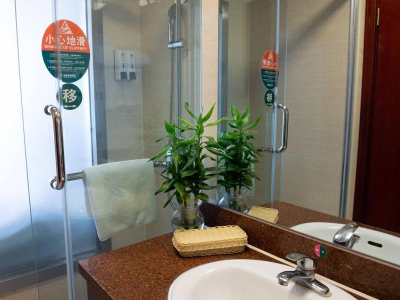 Тяньцзинь: GreenTree Inn Tianjin Wuqing YongyangWRoad Renmin Hospital Express Hotel