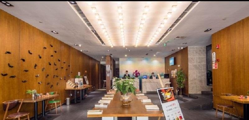 Чэнду: Simmanju Chengdu Kuanzhai Alley Fuqin Subway Station Hotel