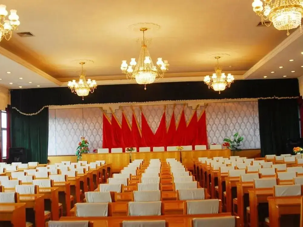 Синьчжоу: Wutaishan Hotel (Xinjian North Road)
