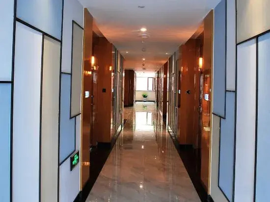 Чэндэ: Yuejing Hotel