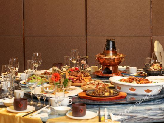 Мокси: Hailuogou Gongga Shentang Hot Spring Hotel